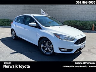 2016 Ford Focus SE 1FADP3KE8GL337053 2016 Ford Focus SE