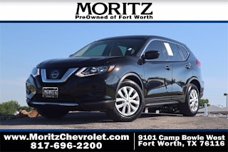 2017 Nissan Rogue S KNMAT2MT9HP600448 2017 Nissan Rogue S