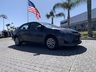2017 Toyota Corolla LE 5YFBURHE0HP690173 2017 Toyota Corolla LE