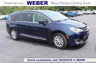 2018 Chrysler Pacifica Touring L 2C4RC1BG6JR204579 2018 Chrysler Pacifica Touring L