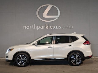 2017 Nissan Rogue SL 5N1AT2MT4HC887815 2017 Nissan Rogue SL