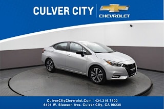 2020 Nissan Versa SR 3N1CN8FV5LL862799 2020 Nissan Versa SR