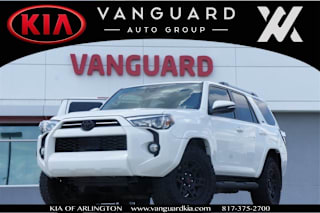 2020 Toyota 4Runner SR5 Premium JTEBU5JR8L5745802 2020 Toyota 4Runner SR5 Premium