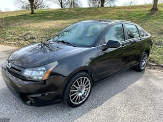 2011 Ford Focus Sport SES 1FAHP3GN6BW186182 2011 Ford Focus Sport SES
