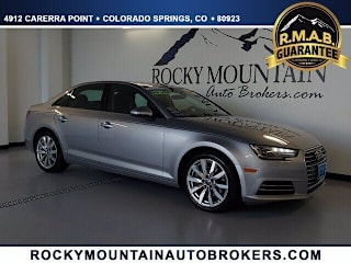 2017 Audi A4 2.0T quattro Premium WAUANAF45HN002084 2017 Audi A4 2.0T quattro Premium