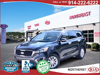 2017 Kia Sorento LX V6 5XYPGDA55HG334056 2017 Kia Sorento LX V6