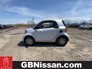 2016 Smart fortwo passion WMEFJ5DA9GK125621 2016 Smart fortwo passion