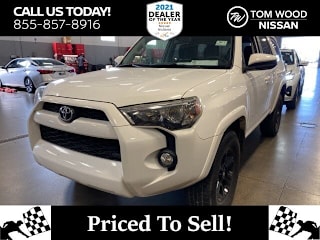 2016 Toyota 4Runner SR5 JTEBU5JR3G5329663 2016 Toyota 4Runner SR5