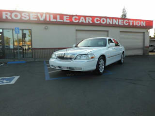 2011 Lincoln Town Car Signature Limited 2LNBL8CV1BX755678 2011 Lincoln Town Car Signature Limited