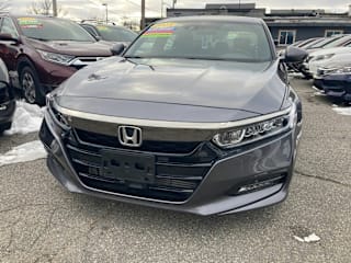 2018 Honda Accord Sport 1HGCV1F3XJA258805 2018 Honda Accord Sport