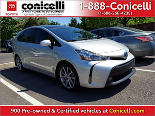 2017 Toyota Prius v Five JTDZN3EUXHJ062257 2017 Toyota Prius v Five