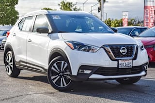 2020 Nissan Kicks SR 3N1CP5DV3LL504693 2020 Nissan Kicks SR