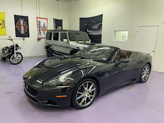 2010 Ferrari California ZFF65LJA5A0169745 2010 Ferrari California