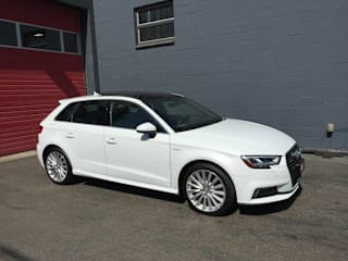 2017 Audi A3 Sportback e-tron 1.4T Premium Plus WAUTPBFFXHA140706 2017 Audi A3 Sportback e-tron 1.4T Premium Plus