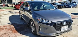 2018 Hyundai Ioniq Plug-in Hybrid Base KMHC65LD7JU080989 2018 Hyundai Ioniq Plug-in Hybrid Base