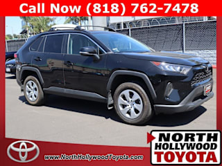 2019 Toyota RAV4 LE 2T3K1RFV4KC019275 2019 Toyota RAV4 LE