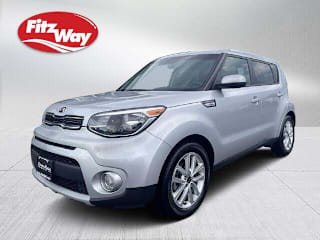 2019 Kia Soul + KNDJP3A5XK7698879 2019 Kia Soul +