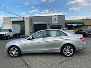 2009 Mercedes-Benz C-Class C 300 Luxury 4MATIC WDDGF81X39R067049 2009 Mercedes-Benz C-Class C 300 Luxury 4MATIC