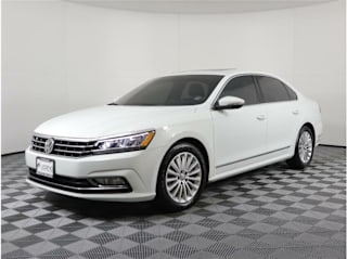 2016 Volkswagen Passat 1.8T SE PZEV 1VWBT7A36GC060999 2016 Volkswagen Passat 1.8T SE PZEV