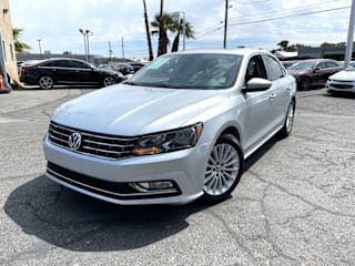 2016 Volkswagen Passat 1.8T SE PZEV 1VWBT7A3XGC061556 2016 Volkswagen Passat 1.8T SE PZEV