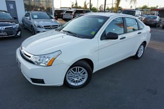 2011 Ford Focus SE 1FAHP3FN1BW118437 2011 Ford Focus SE