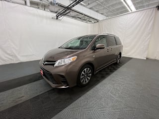 2019 Toyota Sienna LE 7-Passenger 5TDJZ3DC0KS227740 2019 Toyota Sienna LE 7-Passenger
