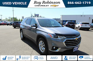 2019 Chevrolet Traverse LT Cloth 1GNEVGKW1KJ244083 2019 Chevrolet Traverse LT Cloth