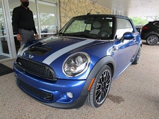 2012 MINI Cooper Convertible S WMWZP3C53CT550112 2012 MINI Cooper Convertible S