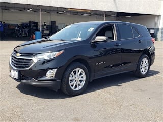 2019 Chevrolet Equinox LS 3GNAXHEV3KL300566 2019 Chevrolet Equinox LS