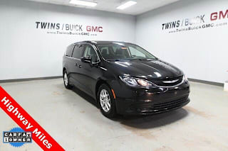2018 Chrysler Pacifica LX 2C4RC1CG1JR110883 2018 Chrysler Pacifica LX