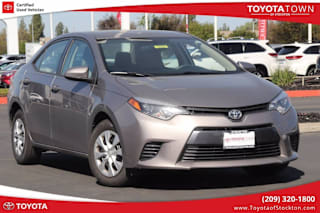 2015 Toyota Corolla 2T1BPRHE5FC295541 2015 Toyota Corolla
