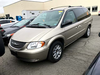 2003 Chrysler Town and Country 2C8GP74L93R126003 2003 Chrysler Town and Country