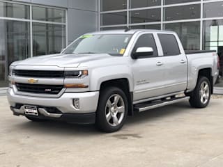 2018 Chevrolet Silverado 1500 LT 3GCUKREC4JG111019 2018 Chevrolet Silverado 1500 LT