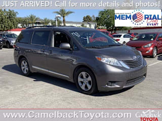 2017 Toyota Sienna LE 8-Passenger 5TDKZ3DC9HS838184 2017 Toyota Sienna LE 8-Passenger