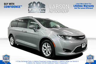 2018 Chrysler Pacifica Touring L 2C4RC1BG7JR143128 2018 Chrysler Pacifica Touring L