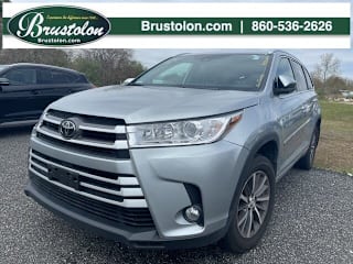 2018 Toyota Highlander XLE 5TDJZRFH8JS835547 2018 Toyota Highlander XLE