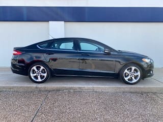 2016 Ford Fusion SE 3FA6P0HD7GR391046 2016 Ford Fusion SE