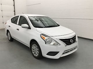 2016 Nissan Versa 1.6 S Plus 3N1CN7APXGL900469 2016 Nissan Versa 1.6 S Plus