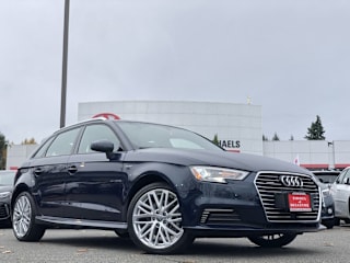 2018 Audi A3 Sportback e-tron WAUUPBFF6JA114291 2018 Audi A3 Sportback e-tron