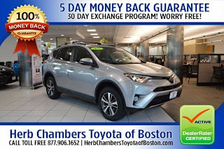 2017 Toyota RAV4 XLE 2T3RFREV8HW601209 2017 Toyota RAV4 XLE