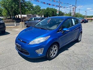 2011 Ford Fiesta SES 3FADP4FJ8BM174988 2011 Ford Fiesta SES