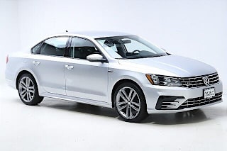 2018 Volkswagen Passat 2.0T S 1VWAA7A38JC011800 2018 Volkswagen Passat 2.0T S