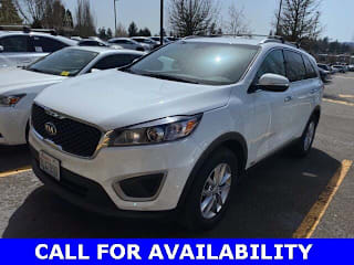 2018 Kia Sorento LX 5XYPGDA34JG352083 2018 Kia Sorento LX