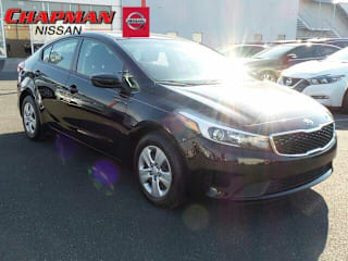 2018 Kia Forte 3KPFK4A75JE265965 2018 Kia Forte