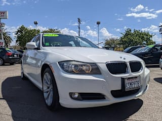 2011 BMW 3 Series 328i WBAPH5C53BA446679 2011 BMW 3 Series 328i