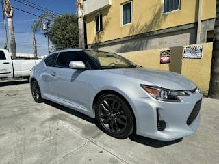 2014 Scion tC 10 Series JTKJF5C74E3070138 2014 Scion tC 10 Series