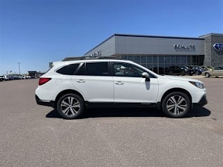 2018 Subaru Outback 2.5i Limited 4S4BSANC7J3235308 2018 Subaru Outback 2.5i Limited