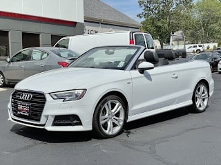 2018 Audi A3 2.0T quattro Premium Plus WAUY8LFF6J1052153 2018 Audi A3 2.0T quattro Premium Plus
