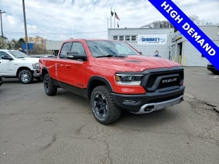2019 Ram Pickup 1500 1C6SRFET1KN545030 2019 Ram Pickup 1500