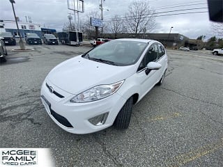 2011 Ford Fiesta SES 3FADP4FJ2BM173626 2011 Ford Fiesta SES